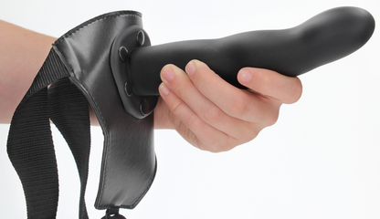 Curved Hollow Strap-On - 8" / 20 cm - Black